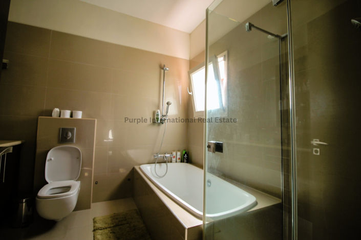 Image No.33-6 Bed Villa for sale