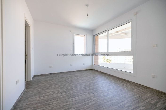 Image No.12-4 Bed Apartment for sale