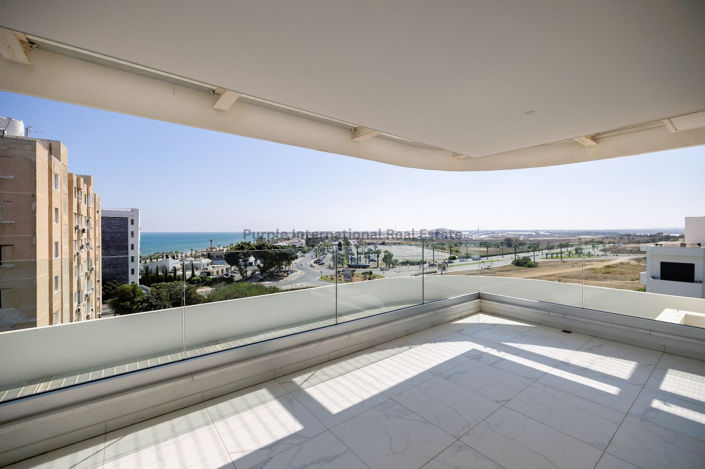 Image No.17-4 Bed Apartment for sale