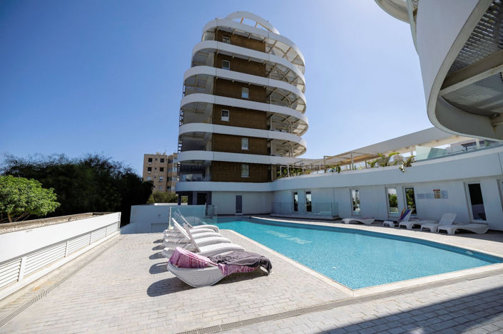 Image No.24-4 Bed Apartment for sale