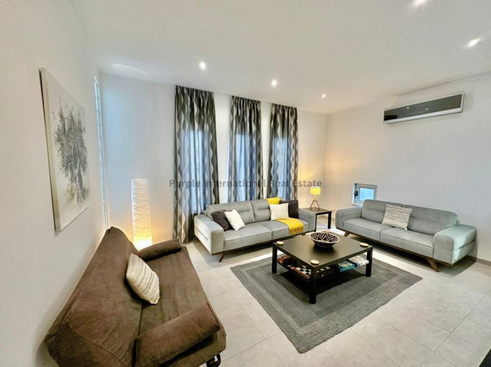 Image No.11-5 Bed Villa for sale