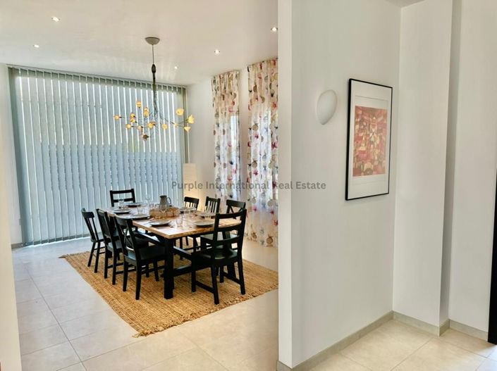 Image No.15-5 Bed Villa for sale