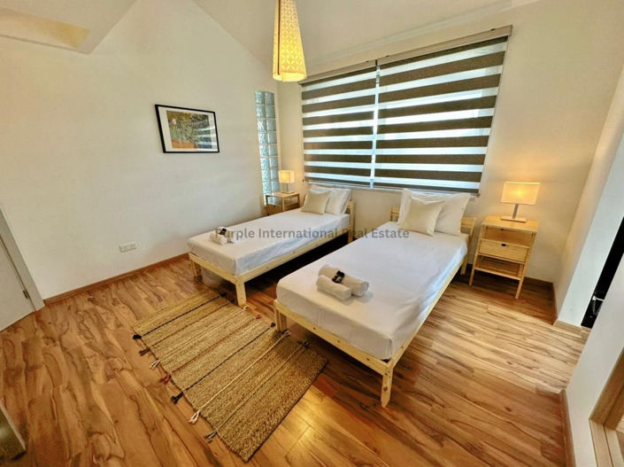 Image No.30-5 Bed Villa for sale