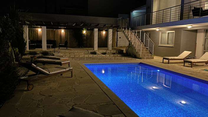 Image No.48-5 Bed Villa for sale