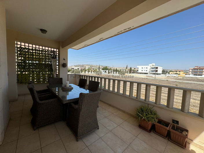 Image No.15-2 Bed Apartment for sale