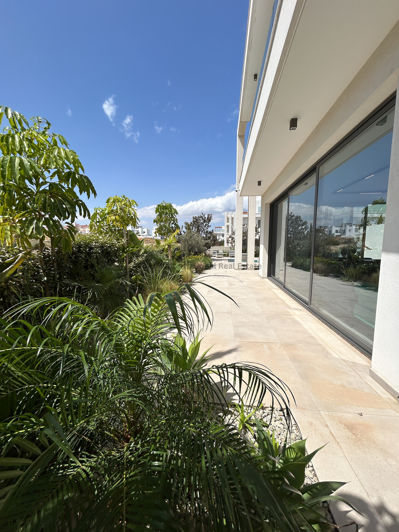 Image No.10-3 Bed Villa for sale