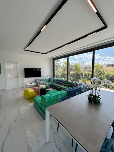 Image No.2-3 Bed Villa for sale