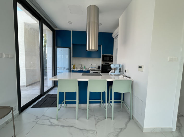 Image No.4-3 Bed Villa for sale