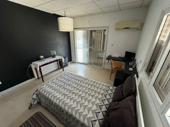 Image No.12-4 Bed Villa for sale