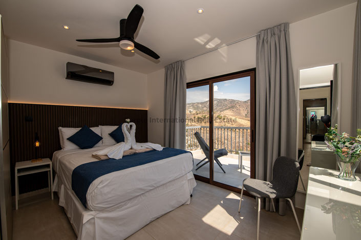 Image No.13-5 Bed Villa for sale