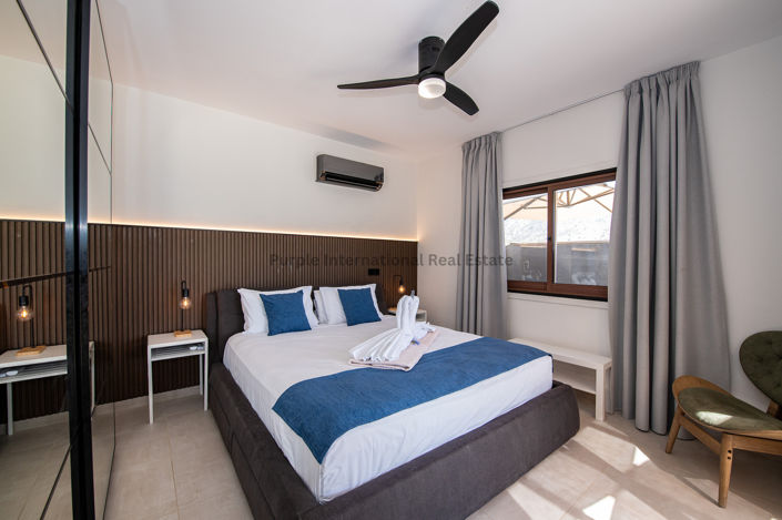 Image No.9-5 Bed Villa for sale