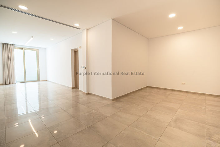 Image No.20-4 Bed Villa for sale