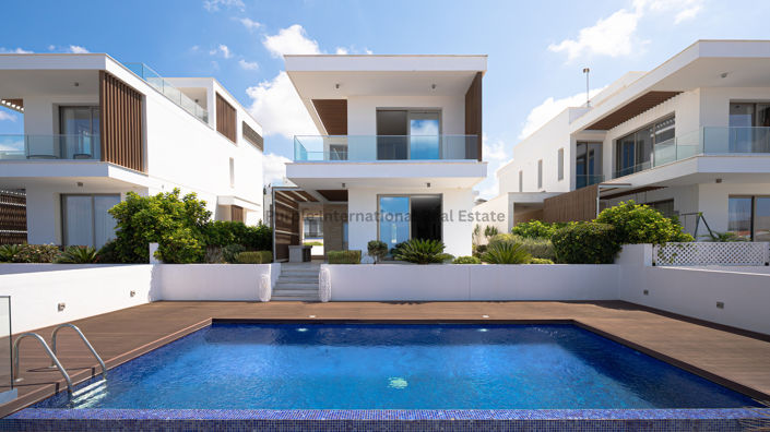 Image No.22-4 Bed Villa for sale