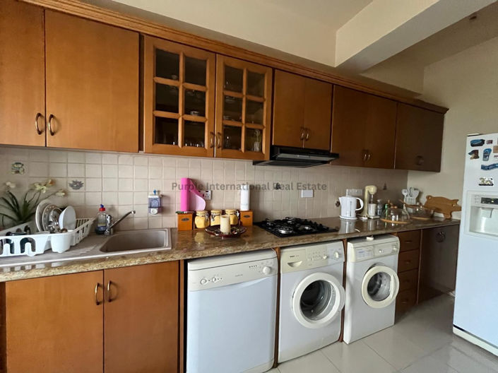 Image No.10-5 Bed Villa for sale