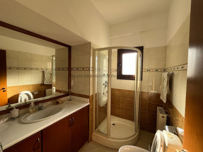 Image No.17-5 Bed Villa for sale