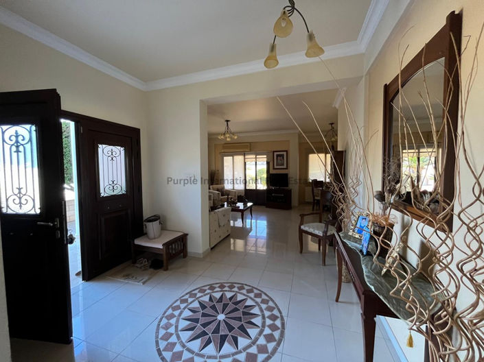 Image No.6-5 Bed Villa for sale