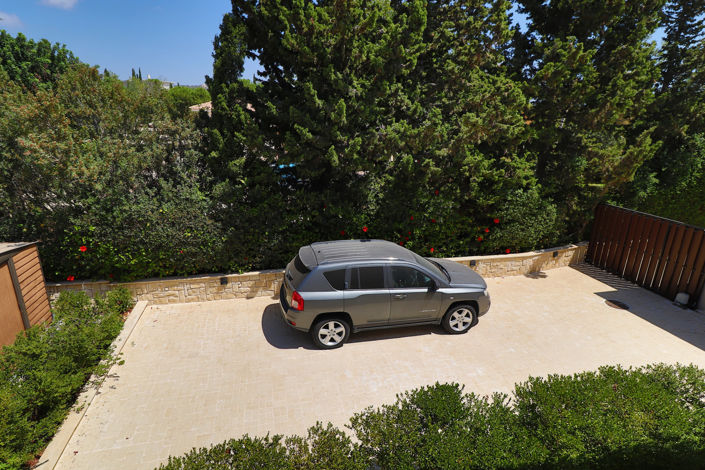 Image No.44-5 Bed Villa for sale