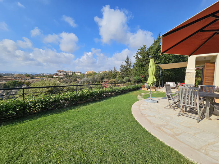 Image No.10-3 Bed Apartment for sale