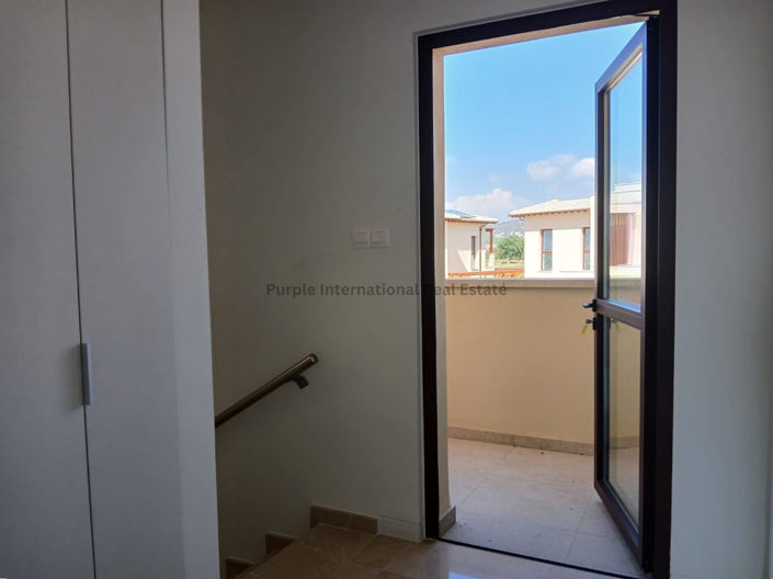 Image No.15-3 Bed Villa for sale