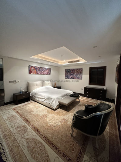 Image No.10-3 Bed Apartment for sale