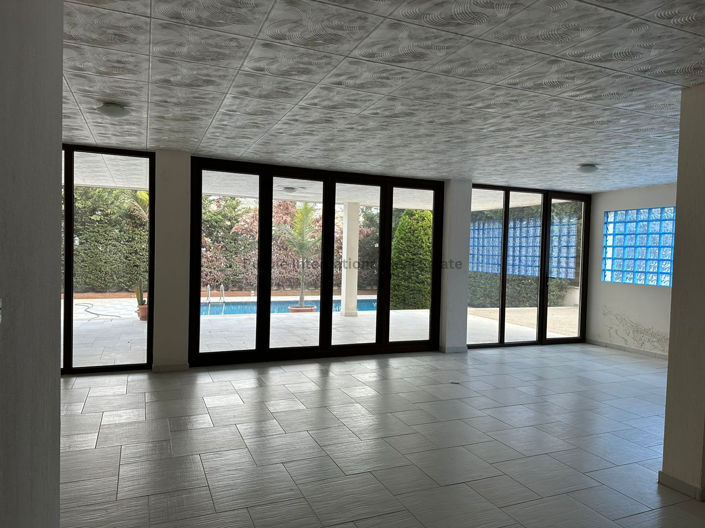 Image No.7-4 Bed Villa for sale