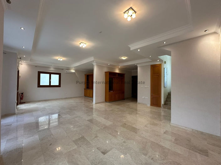 Image No.8-4 Bed Villa for sale