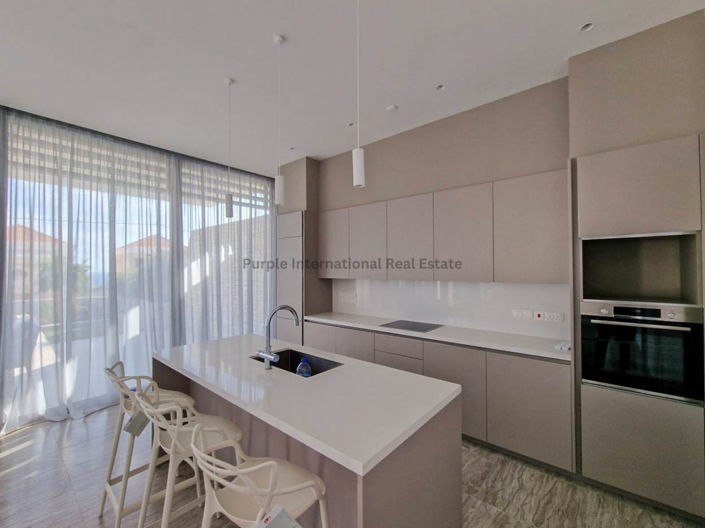 Image No.4-4 Bed Villa for sale