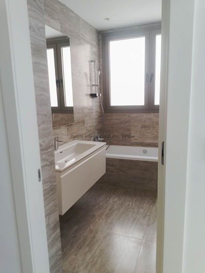 Image No.9-3 Bed Villa for sale