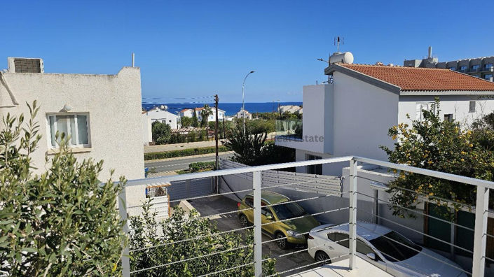 Image No.9-3 Bed Villa for sale