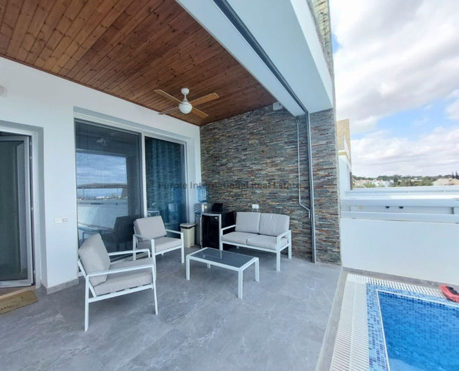 Image No.18-3 Bed Apartment for sale