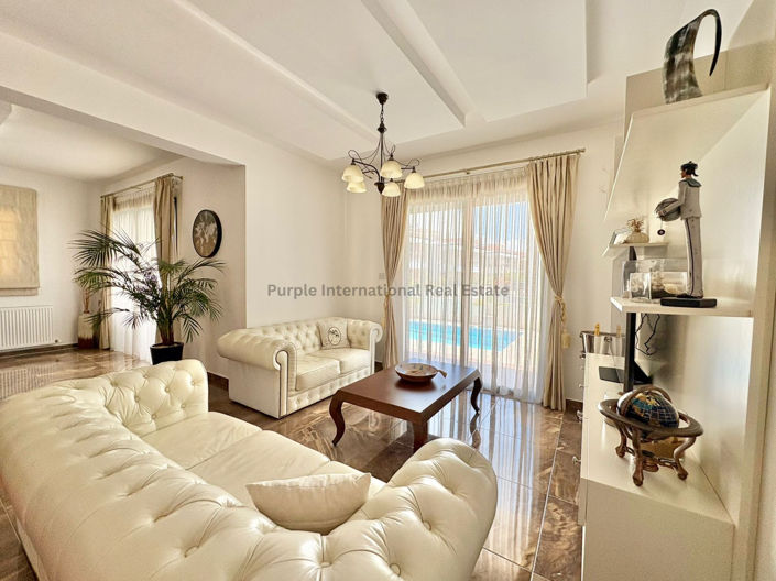 Image No.2-3 Bed Villa for sale