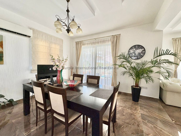 Image No.4-3 Bed Villa for sale