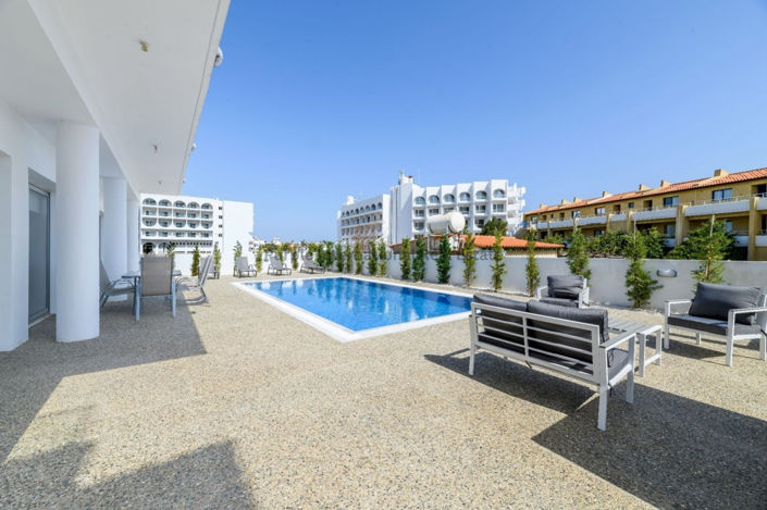 Image No.2-3 Bed Villa for sale