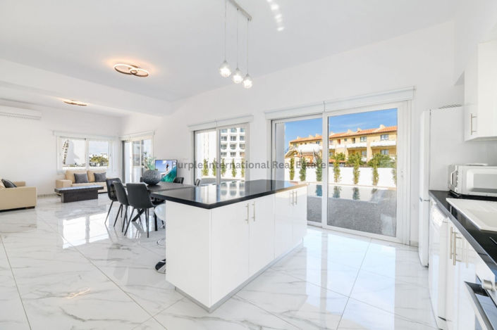 Image No.4-3 Bed Villa for sale