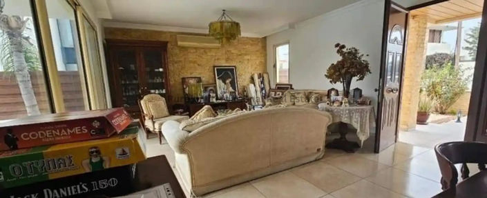 Image No.3-5 Bed House for sale