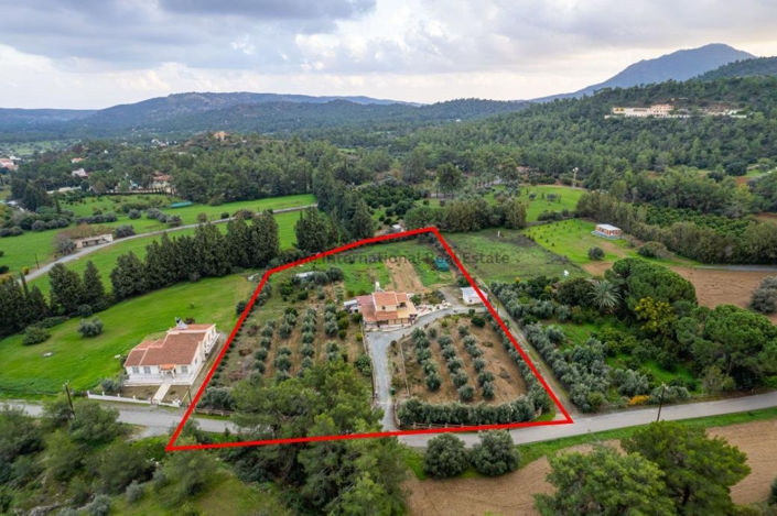 Image No.3-3 Bed Villa for sale