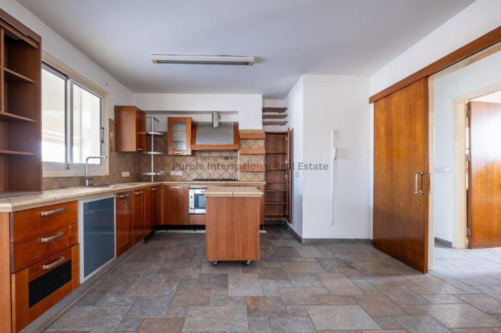 Image No.7-Commercial for sale