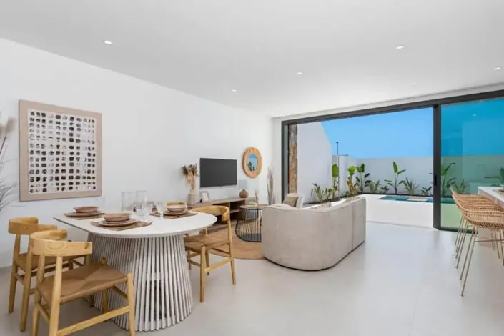 Image No.11-3 Bed Villa for sale