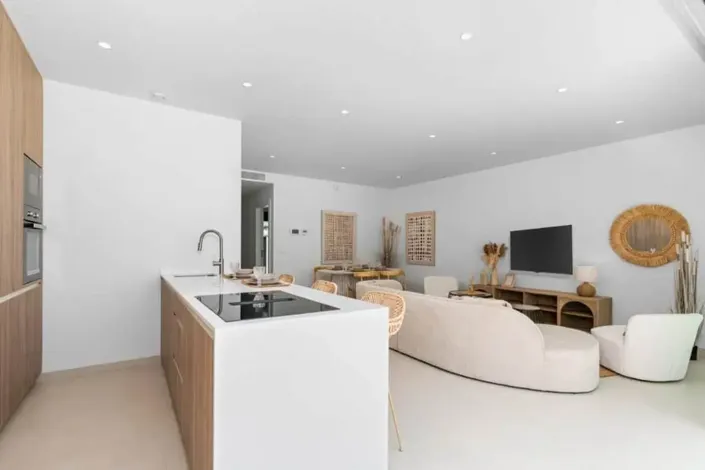 Image No.8-3 Bed Villa for sale