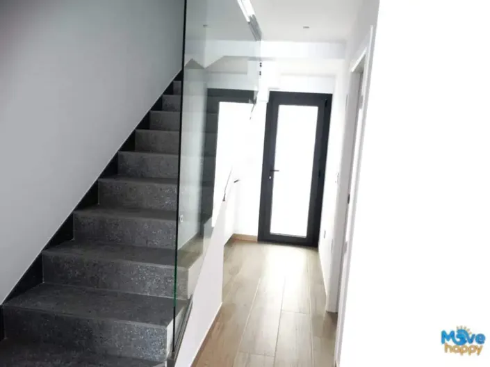 Image No.5-3 Bed Villa for sale