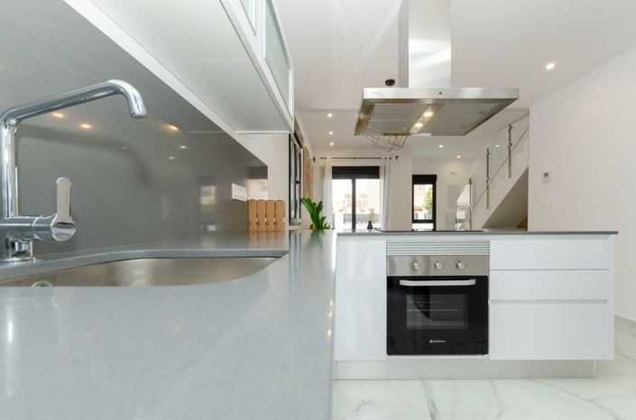 Image No.13-3 Bed Villa for sale