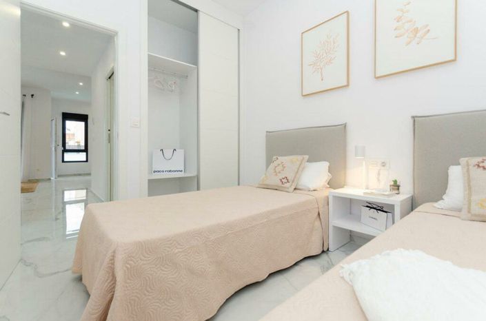 Image No.21-3 Bed Villa for sale