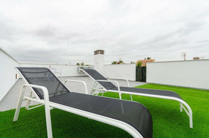 Image No.28-3 Bed Villa for sale