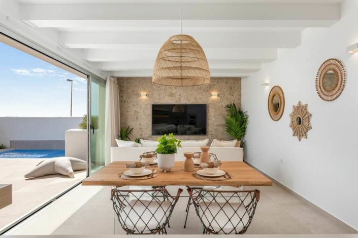 Image No.12-3 Bed Villa for sale