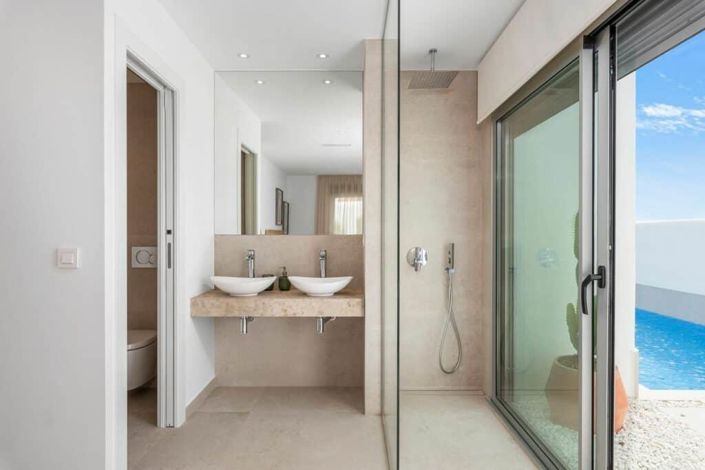 Image No.26-3 Bed Villa for sale