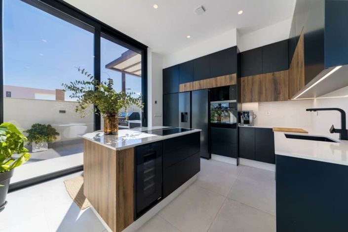 Image No.12-3 Bed Villa for sale