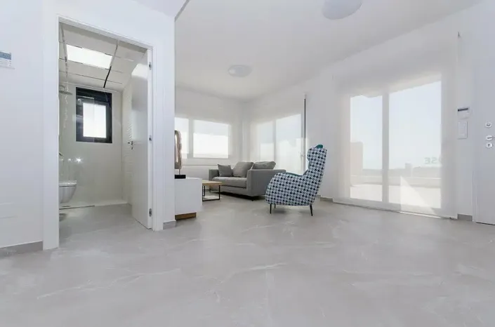 Image No.10-2 Bed Apartment for sale