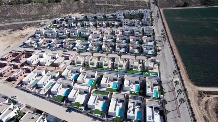 Image No.20-3 Bed Villa for sale