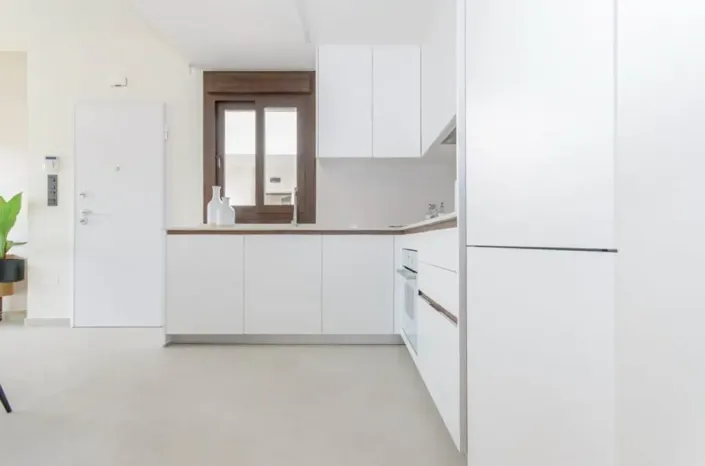 Image No.12-3 Bed Apartment for sale