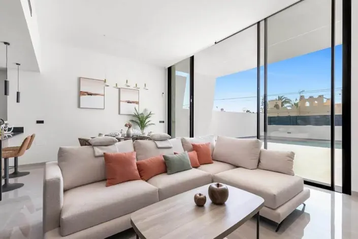 Image No.11-3 Bed Villa for sale